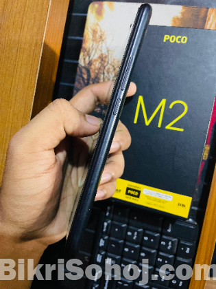 Poco m2